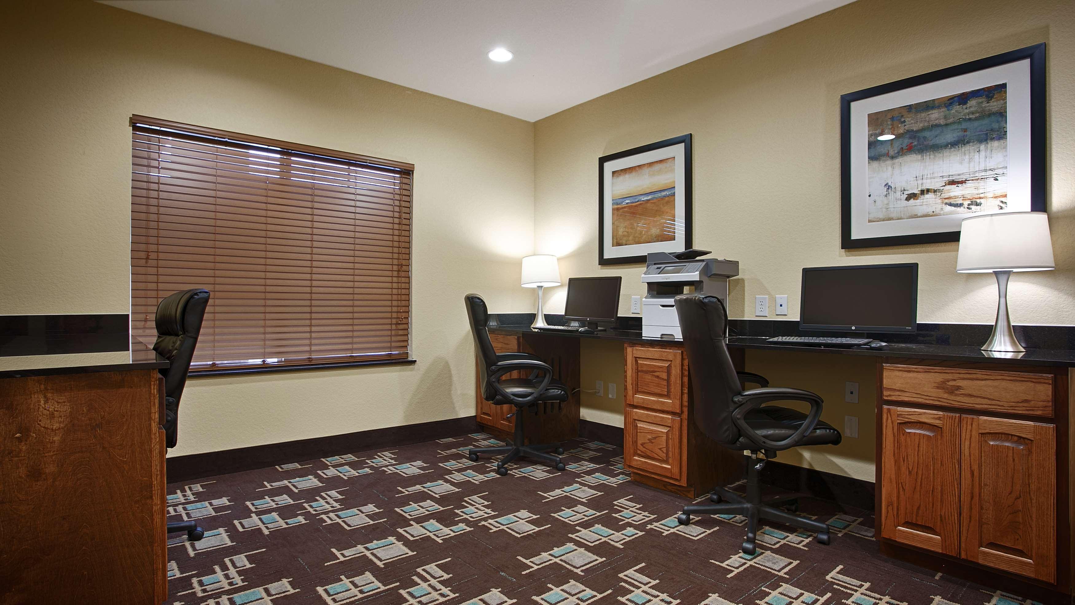 Best Western Plus Fort Worth Forest Hill Inn & Suites Buitenkant foto